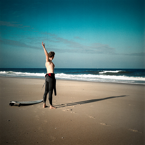 Ailleurs