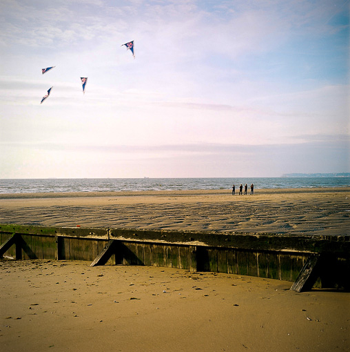 Ailleurs